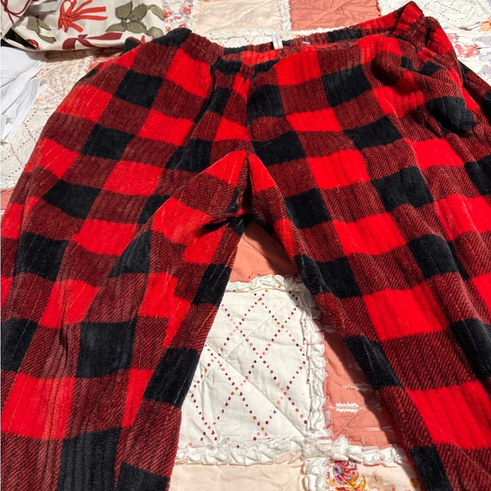 Plus size 22W-24W lounge or pajama pants very cozy